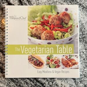 The Pampered Chef Vegetarian Table Cookbook